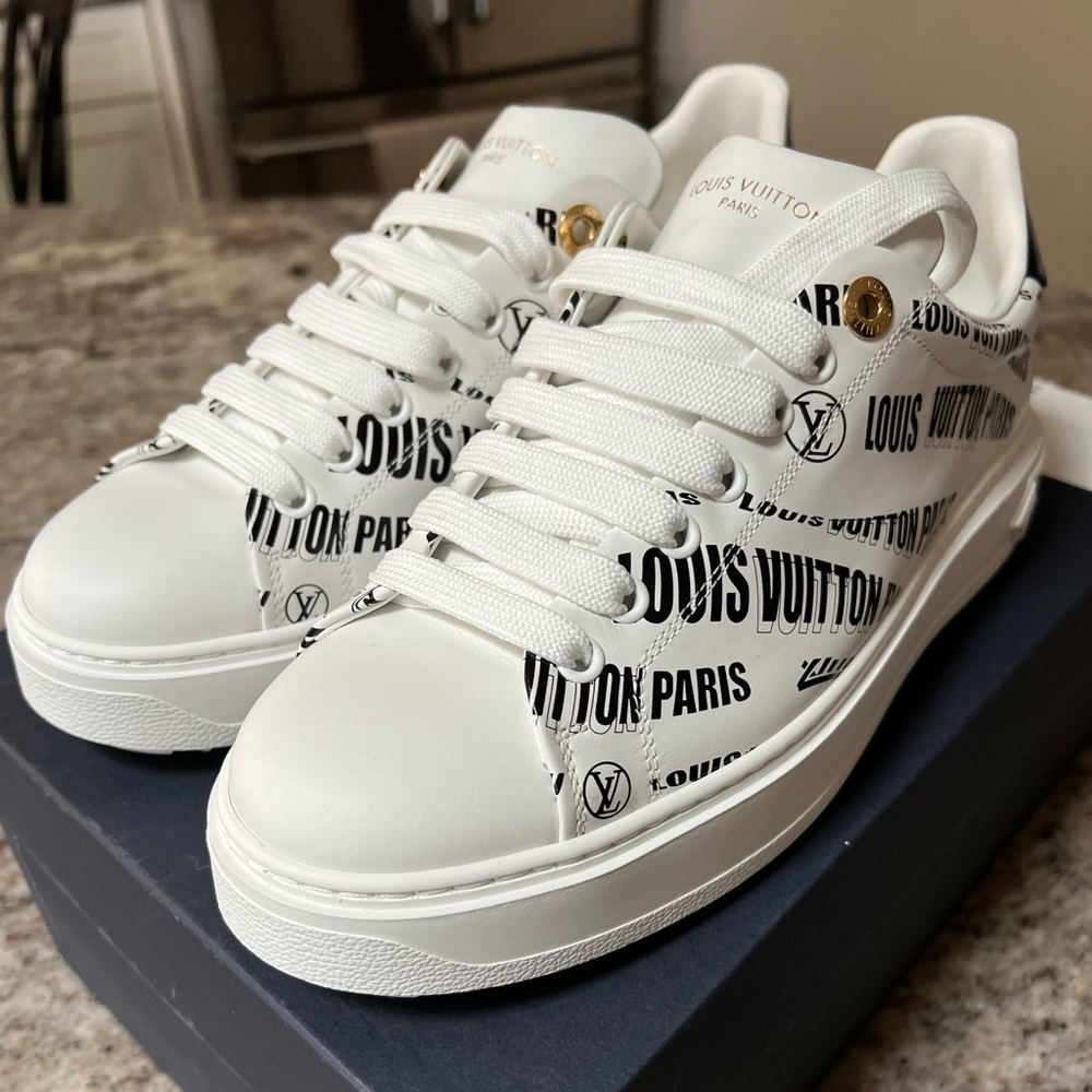 Women’s Louis Vuitton Sneakers